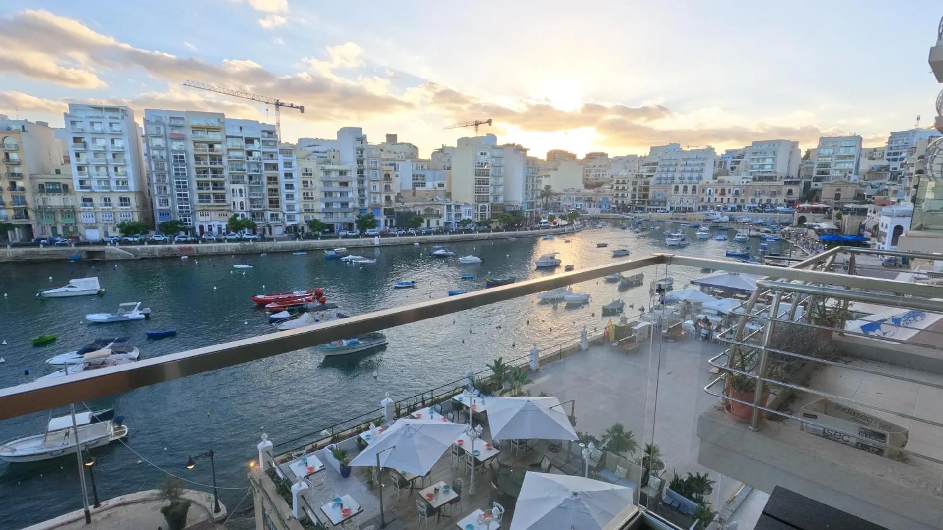 Spinola Seaview Deluxe 1 Bedroom Saint Julian's Malta