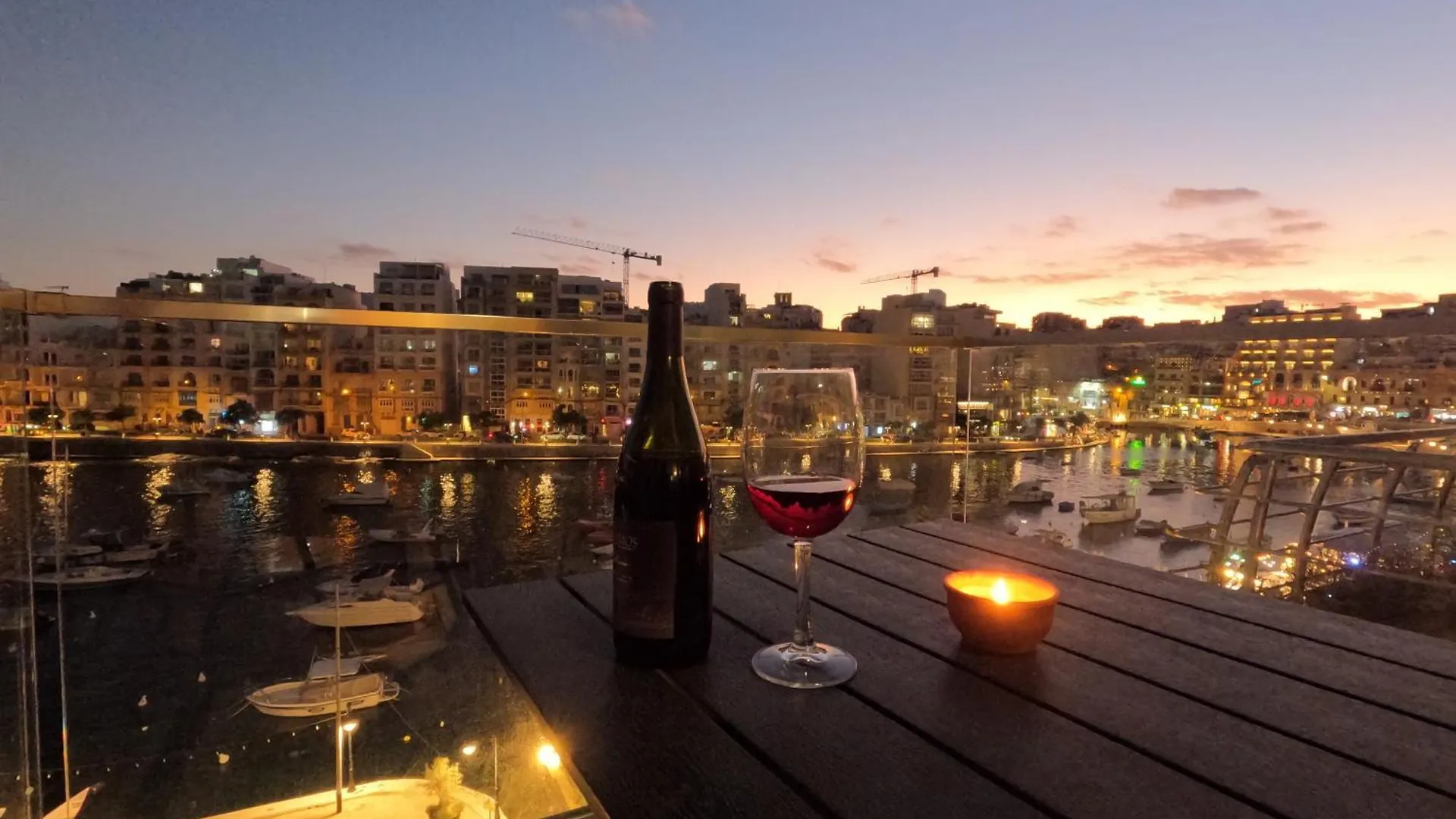 Apartment Spinola Seaview Deluxe 1 Bedroom Saint Julian's